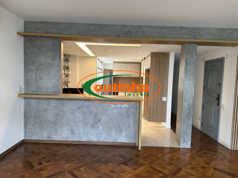 Apartamento à venda com 3 quartos, 108m² - Foto 3