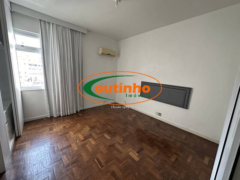 Apartamento à venda com 3 quartos, 108m² - Foto 12