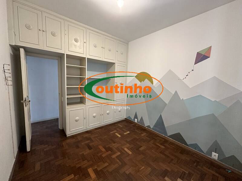 Apartamento à venda com 3 quartos, 108m² - Foto 9