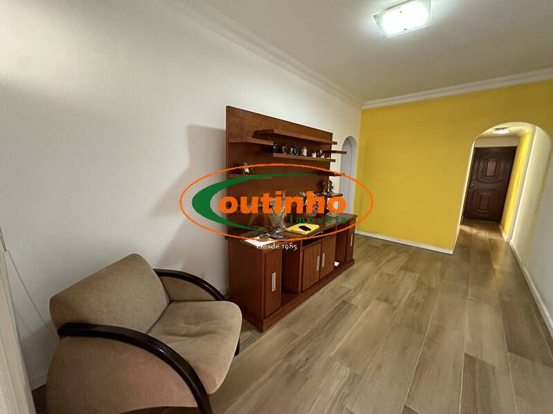 Apartamento à venda com 1 quarto, 60m² - Foto 4