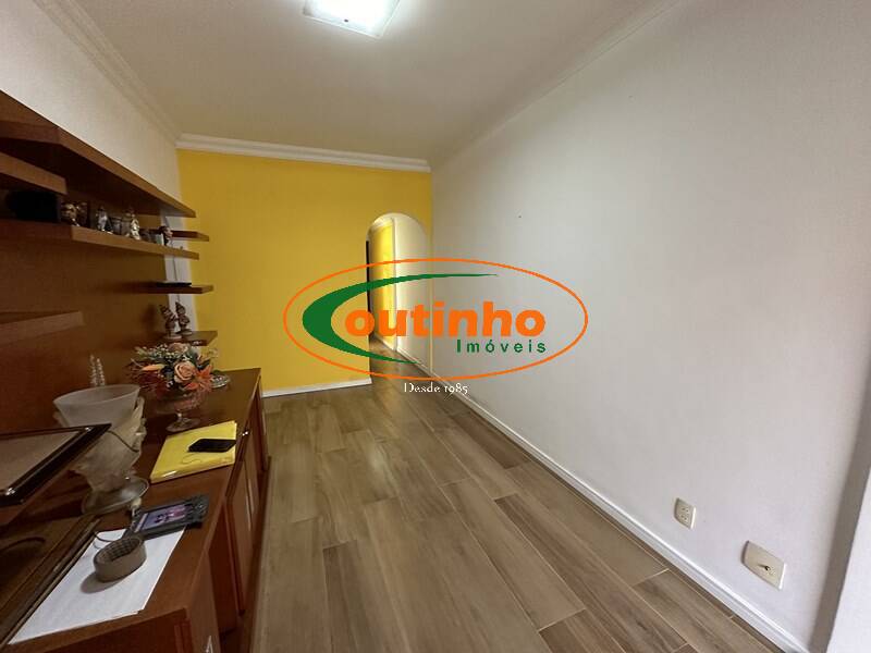 Apartamento à venda com 1 quarto, 60m² - Foto 6