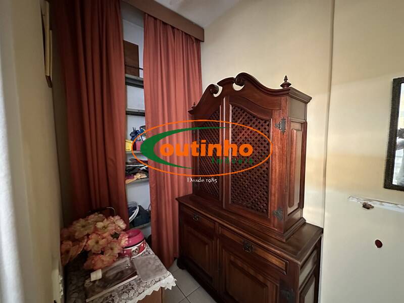 Apartamento à venda com 1 quarto, 60m² - Foto 12