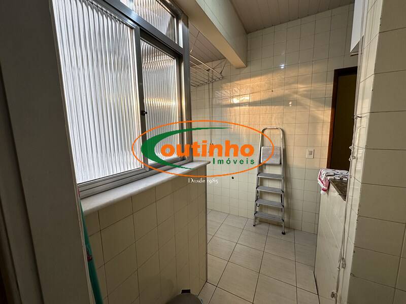 Apartamento à venda com 1 quarto, 60m² - Foto 15