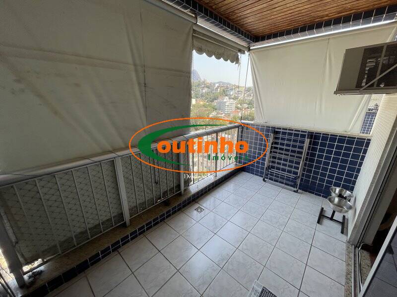 Apartamento à venda com 2 quartos, 90m² - Foto 1