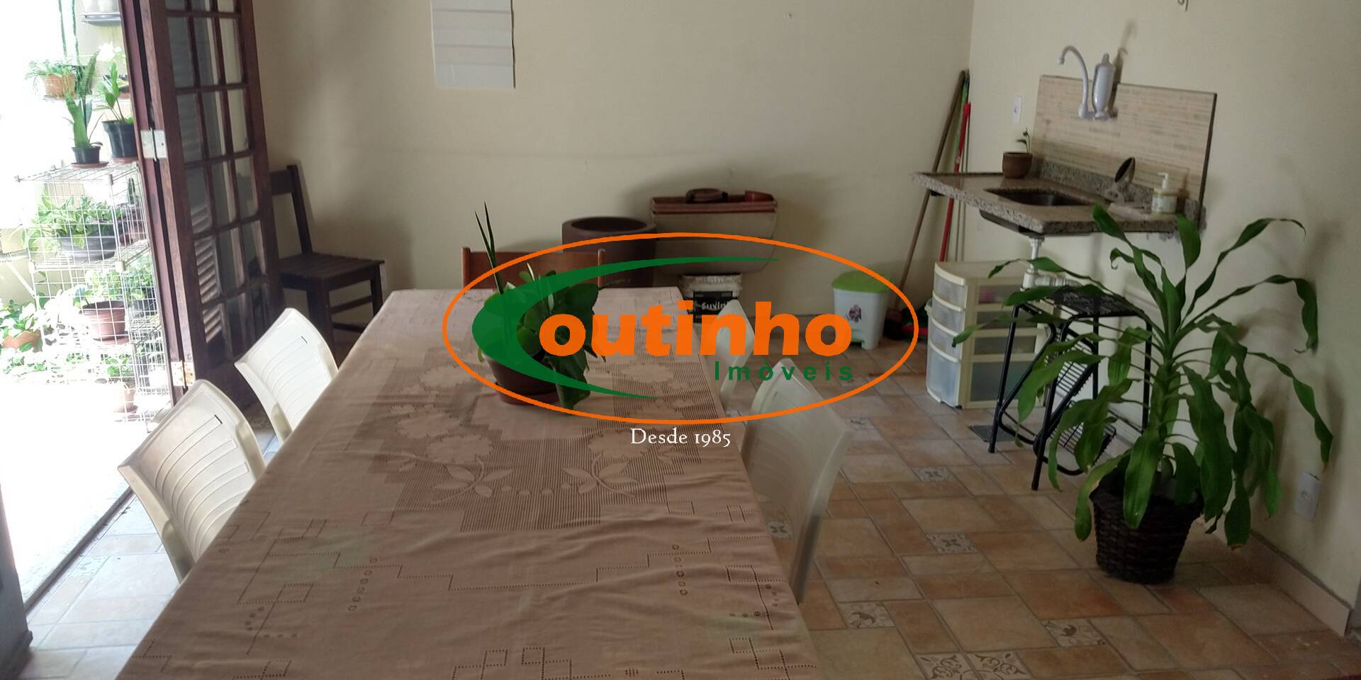 Casa à venda com 4 quartos, 220m² - Foto 37