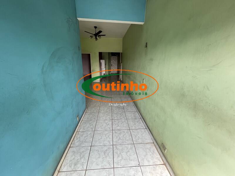 Apartamento à venda com 2 quartos, 62m² - Foto 5