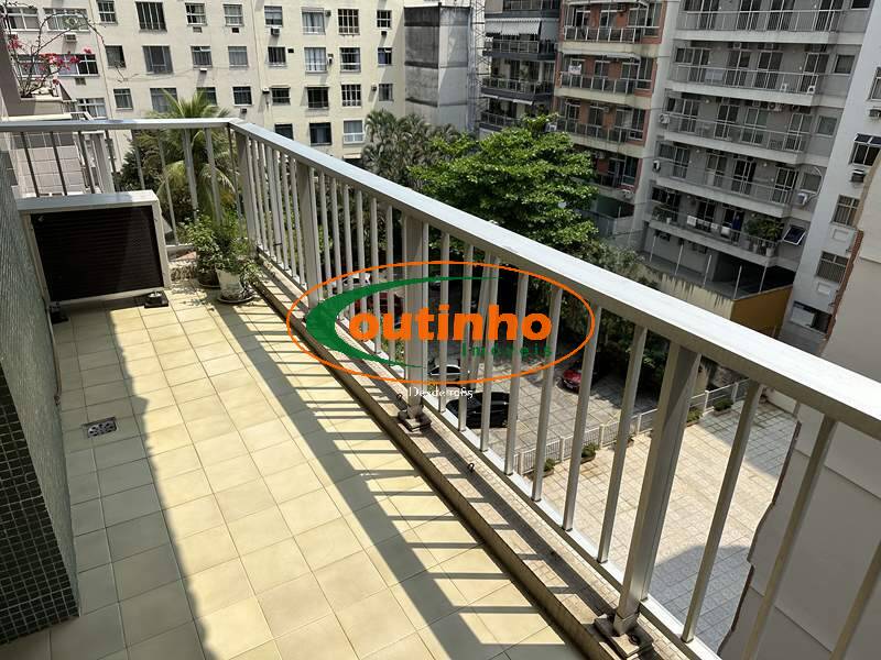 Apartamento à venda com 1 quarto, 70m² - Foto 1