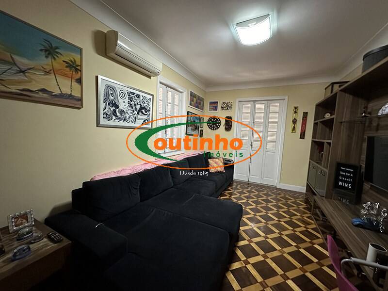 Casa à venda com 4 quartos, 200m² - Foto 10