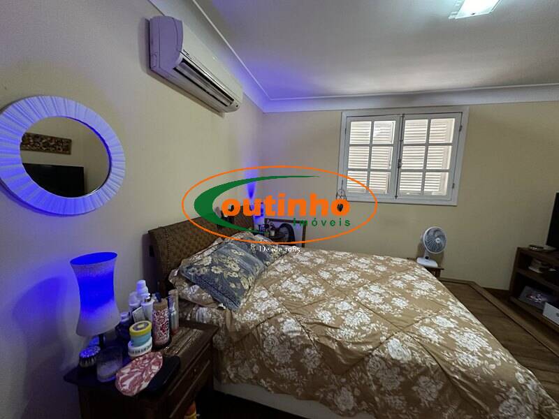 Casa à venda com 4 quartos, 200m² - Foto 18