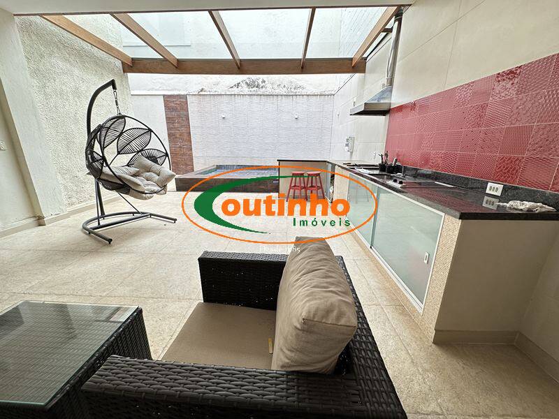 Casa à venda com 4 quartos, 200m² - Foto 33