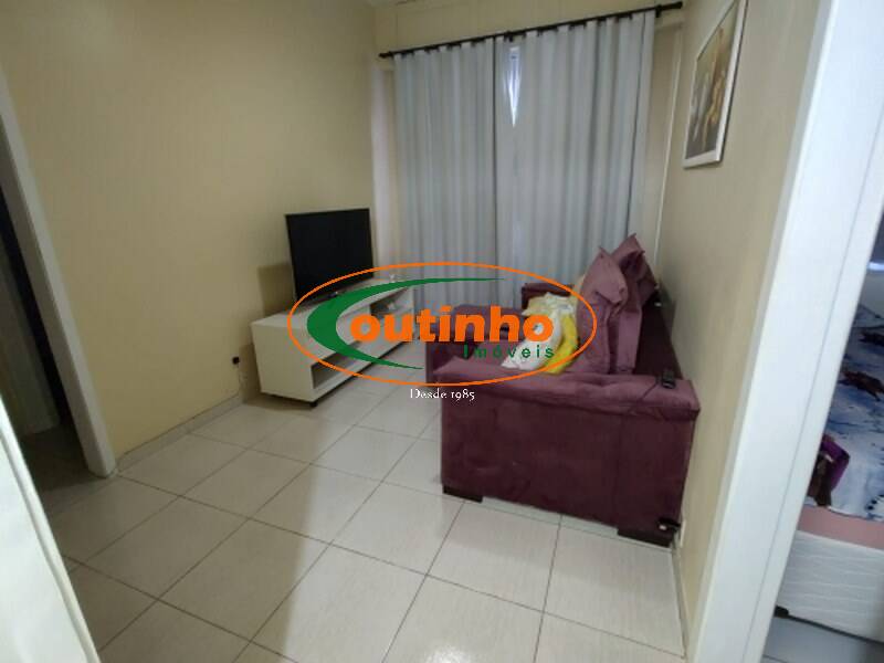 Apartamento à venda com 2 quartos, 46m² - Foto 17