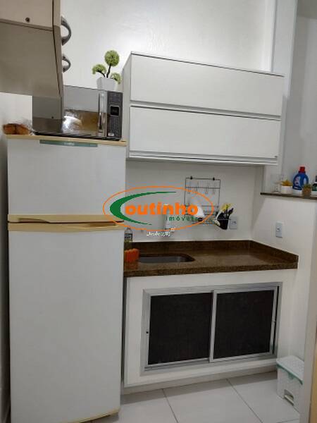 Apartamento à venda com 2 quartos, 46m² - Foto 22