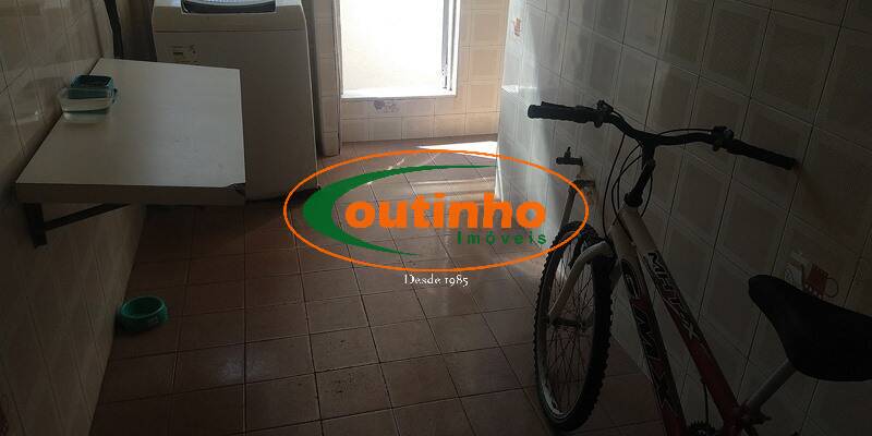 Apartamento à venda com 3 quartos, 95m² - Foto 18