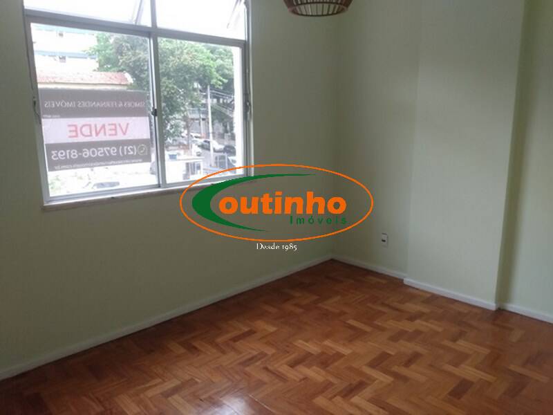 Apartamento à venda com 2 quartos, 70m² - Foto 5