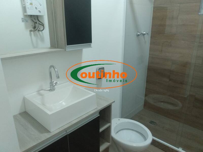 Apartamento à venda com 2 quartos, 70m² - Foto 15