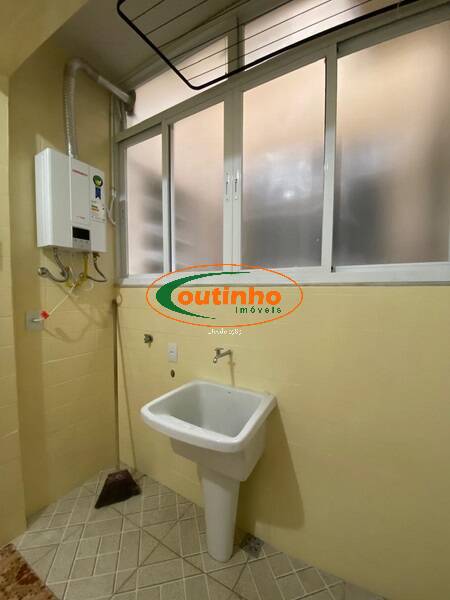 Apartamento à venda com 2 quartos, 52m² - Foto 15