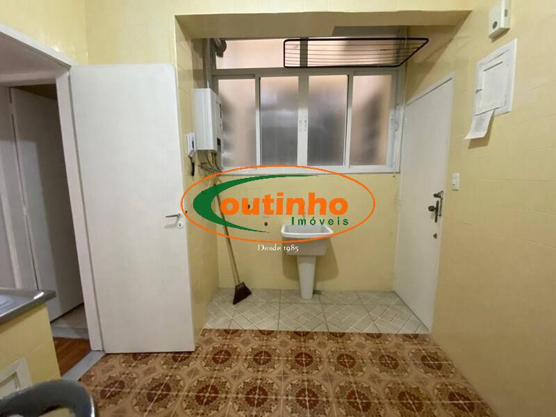 Apartamento à venda com 2 quartos, 52m² - Foto 14