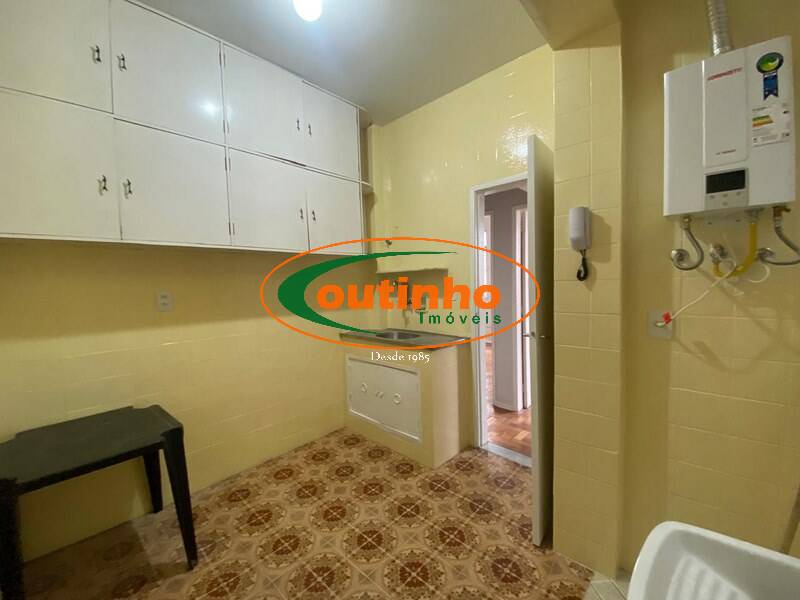 Apartamento à venda com 2 quartos, 52m² - Foto 17