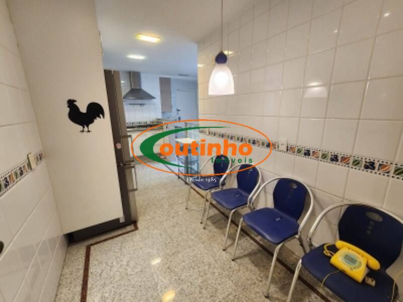 Apartamento à venda com 4 quartos, 150m² - Foto 38