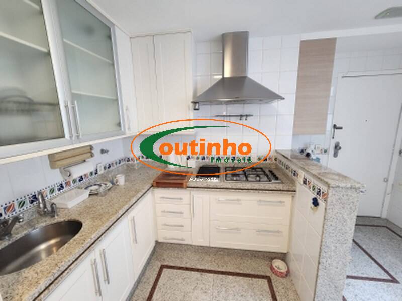 Apartamento à venda com 4 quartos, 150m² - Foto 42