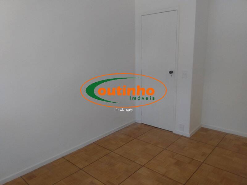 Apartamento à venda com 3 quartos, 130m² - Foto 8