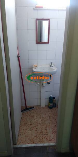 Apartamento à venda com 2 quartos, 74m² - Foto 33