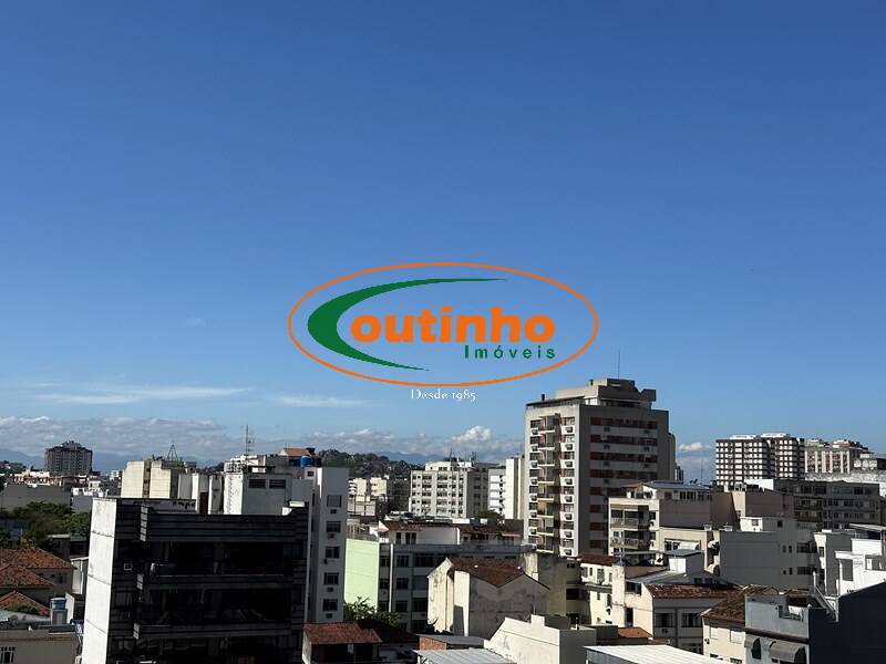 Cobertura à venda com 3 quartos, 180m² - Foto 1