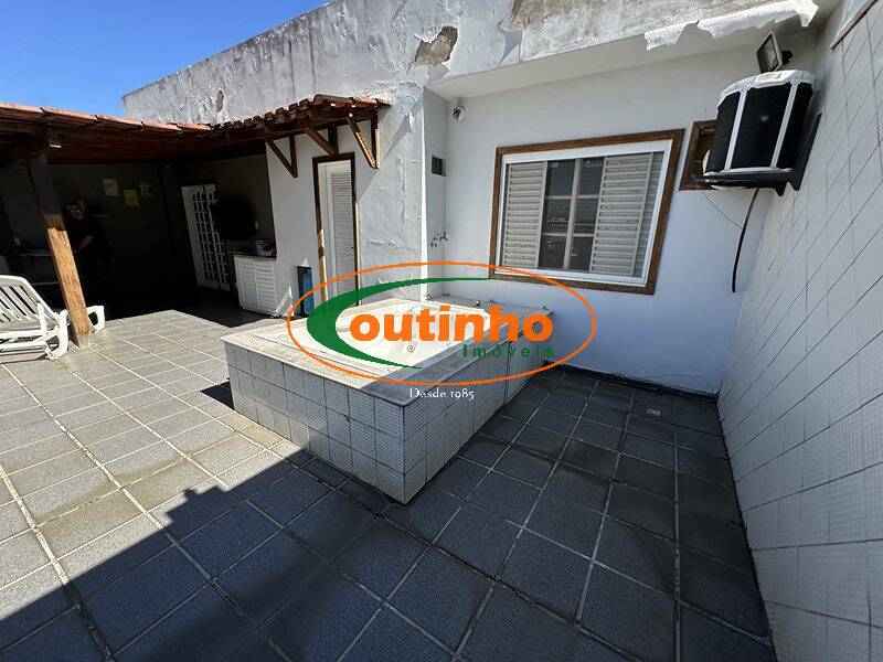 Cobertura à venda com 3 quartos, 180m² - Foto 29