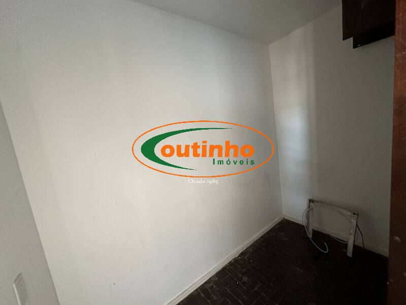 Apartamento à venda com 2 quartos, 72m² - Foto 17