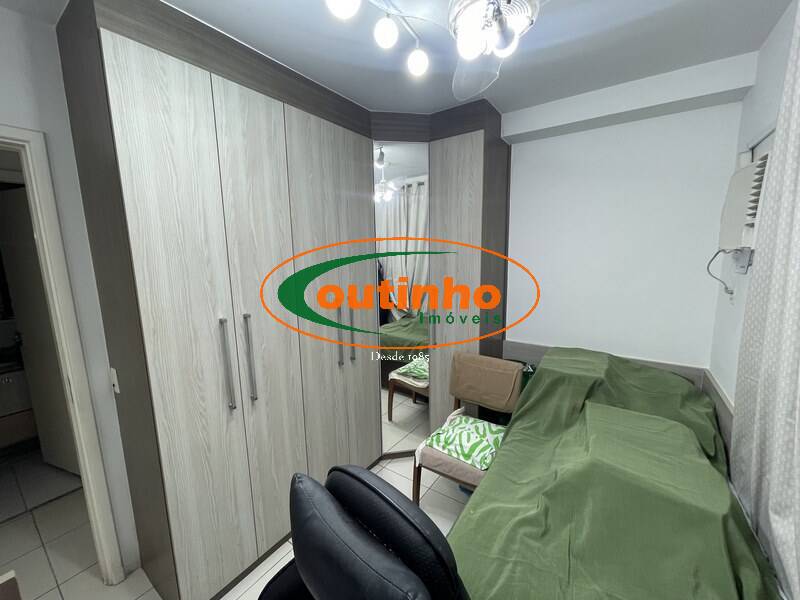 Apartamento à venda com 2 quartos, 62m² - Foto 8