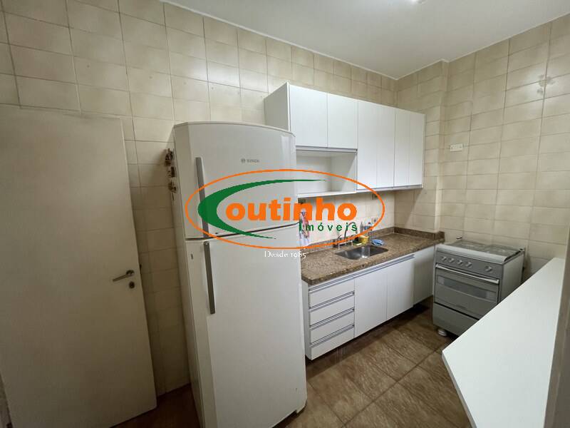 Apartamento à venda com 3 quartos, 90m² - Foto 18