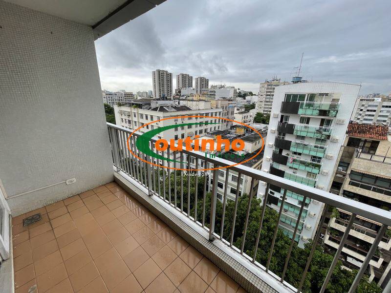 Apartamento à venda com 3 quartos, 90m² - Foto 1