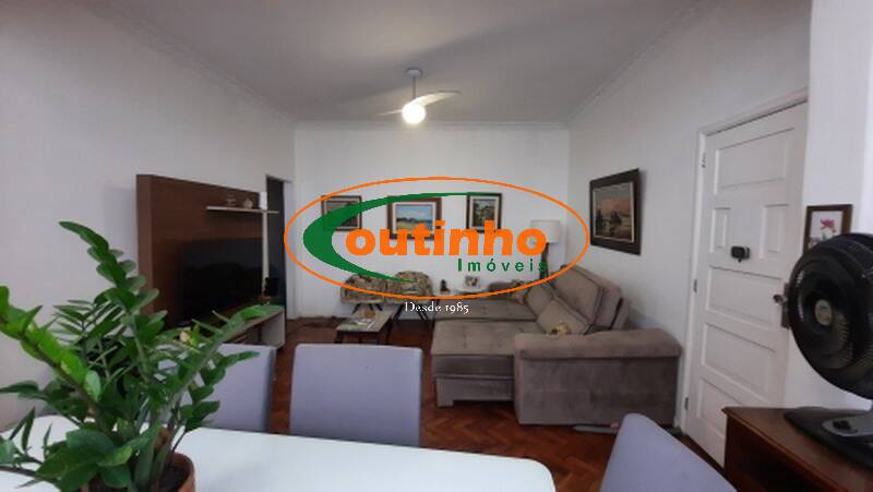 Apartamento à venda com 3 quartos, 90m² - Foto 2