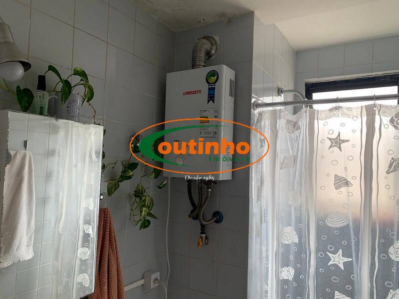 Apartamento à venda com 2 quartos, 64m² - Foto 10