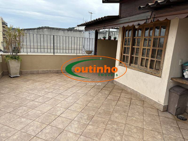 Cobertura à venda com 3 quartos, 198m² - Foto 24