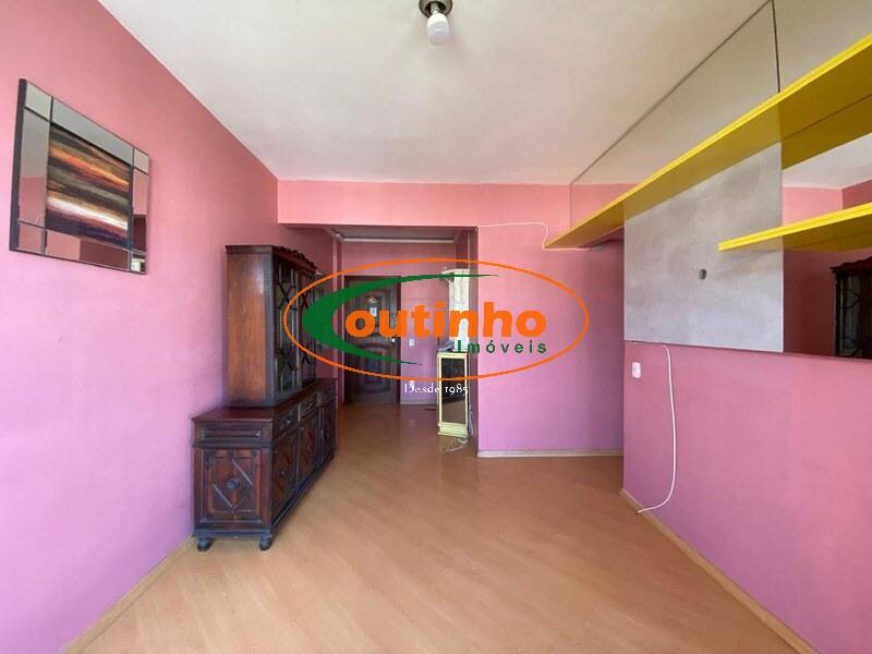 Apartamento à venda com 3 quartos, 78m² - Foto 2