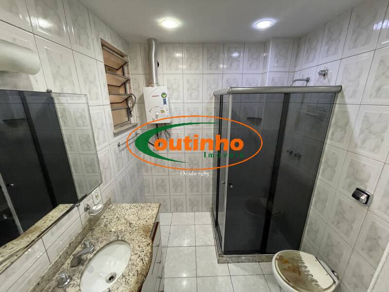 Apartamento à venda com 2 quartos, 64m² - Foto 7