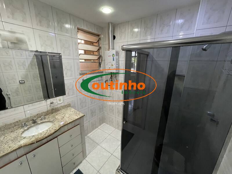 Apartamento à venda com 2 quartos, 64m² - Foto 16