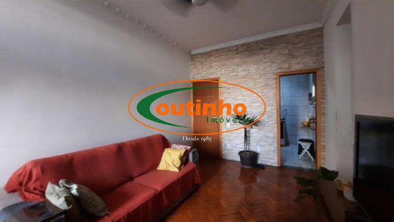 Apartamento à venda com 2 quartos, 65m² - Foto 1