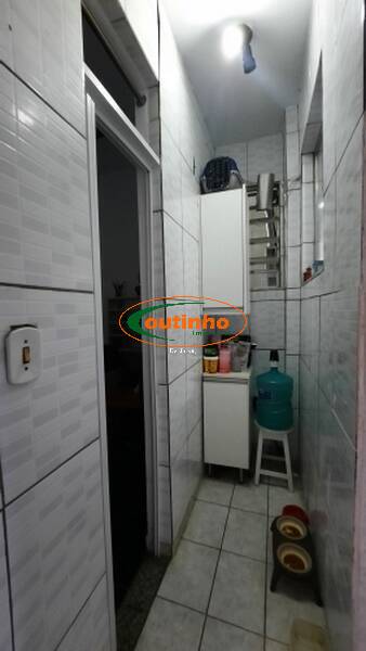 Apartamento à venda com 2 quartos, 65m² - Foto 20