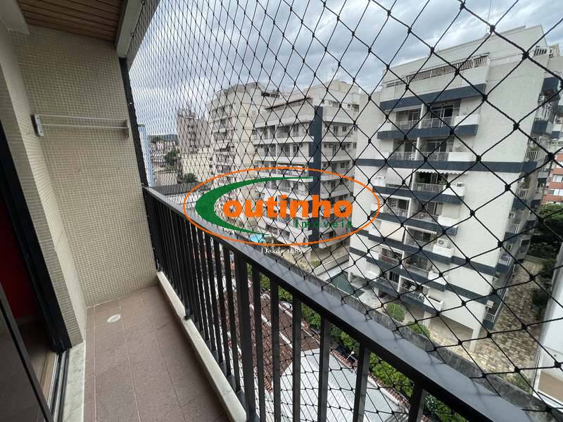 Apartamento à venda com 3 quartos, 92m² - Foto 2