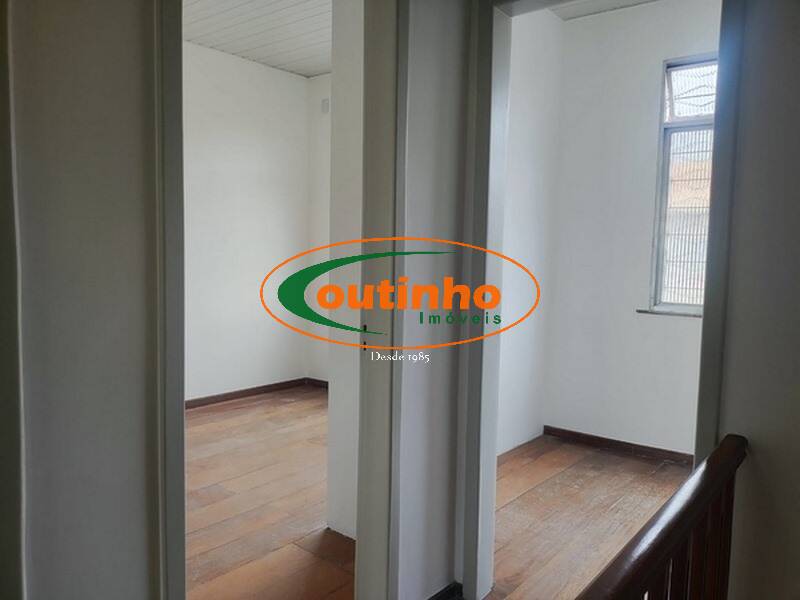 Casa à venda com 3 quartos, 100m² - Foto 24