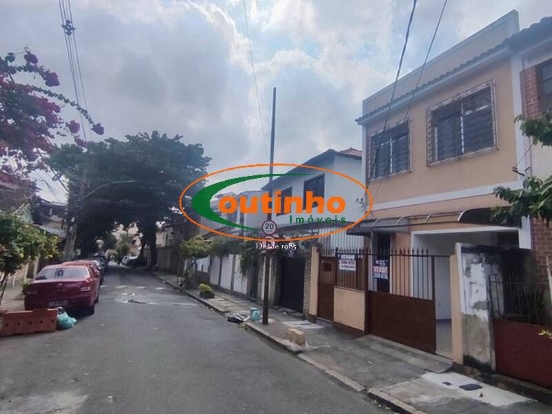 Casa à venda com 3 quartos, 100m² - Foto 37