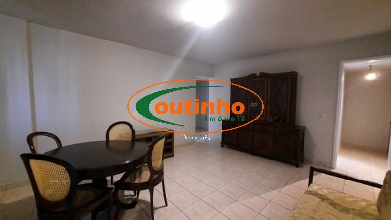 Apartamento à venda com 2 quartos, 89m² - Foto 9