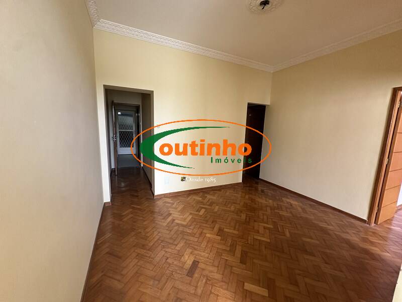 Apartamento à venda com 3 quartos, 80m² - Foto 3