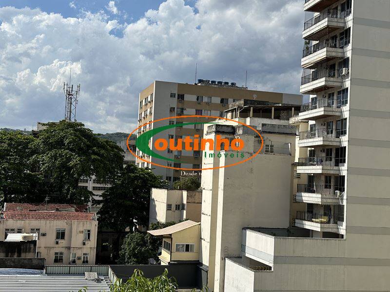 Apartamento à venda com 3 quartos, 80m² - Foto 5