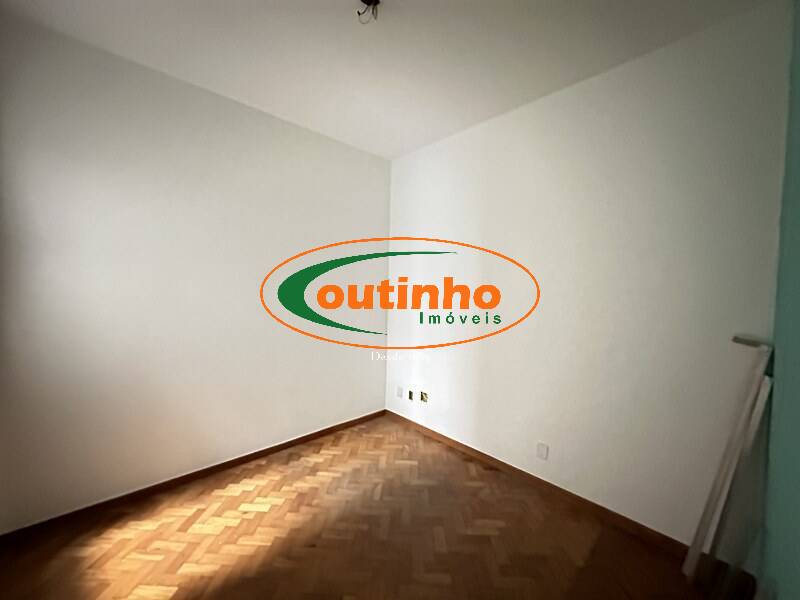 Apartamento à venda com 3 quartos, 80m² - Foto 10