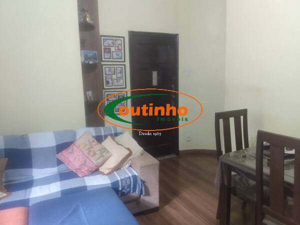 Apartamento à venda com 2 quartos, 64m² - Foto 5