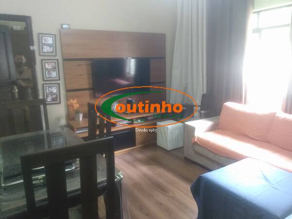 Apartamento à venda com 2 quartos, 64m² - Foto 6