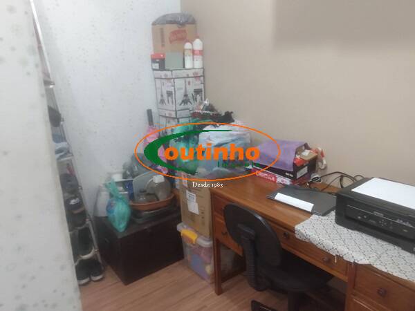 Apartamento à venda com 2 quartos, 64m² - Foto 30